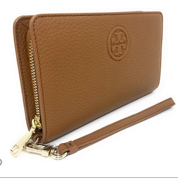 Classy Tory Burch Women's Bombe Wristlet - Picture 2 of 8